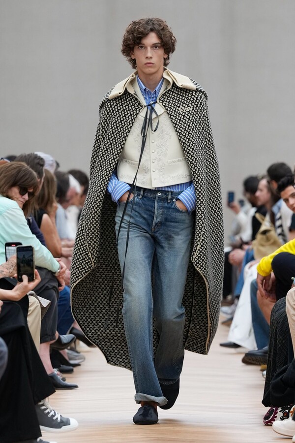 Джонатан Андерсън за Dior2