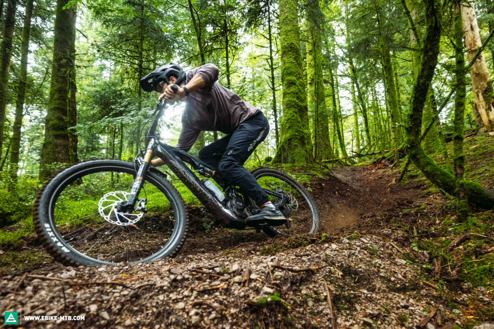 Ексклузивни електрически велосипеди 2025