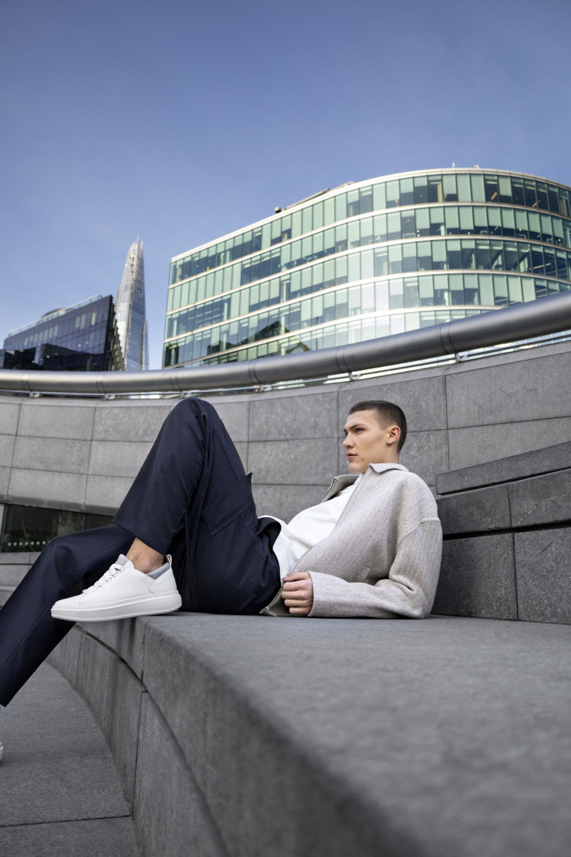 Централа в Лондон 11