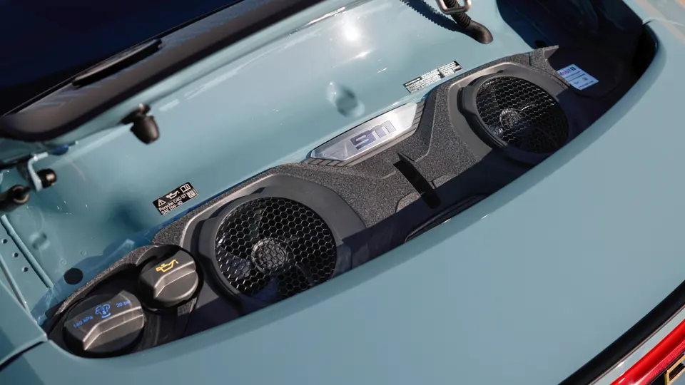 Уникално Porsche