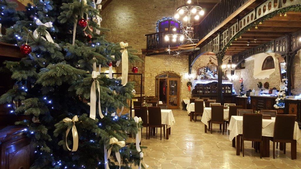 Коледна елха Manor House Spa