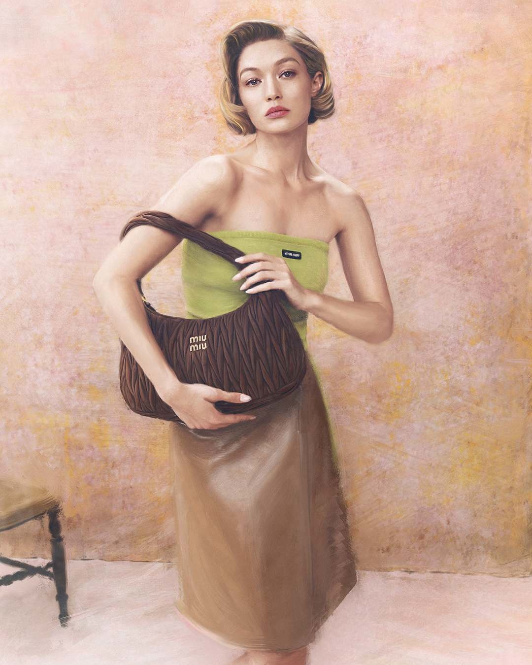 Най-новата кампания на Miu Miu с Джиджи Хадид