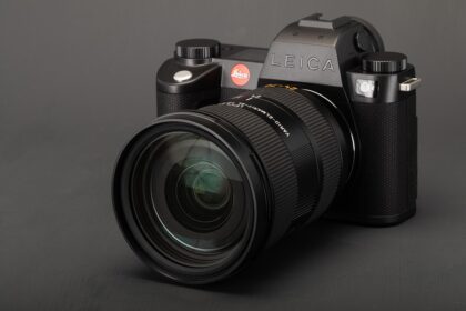 Leica Sl3 S ъглов изглед