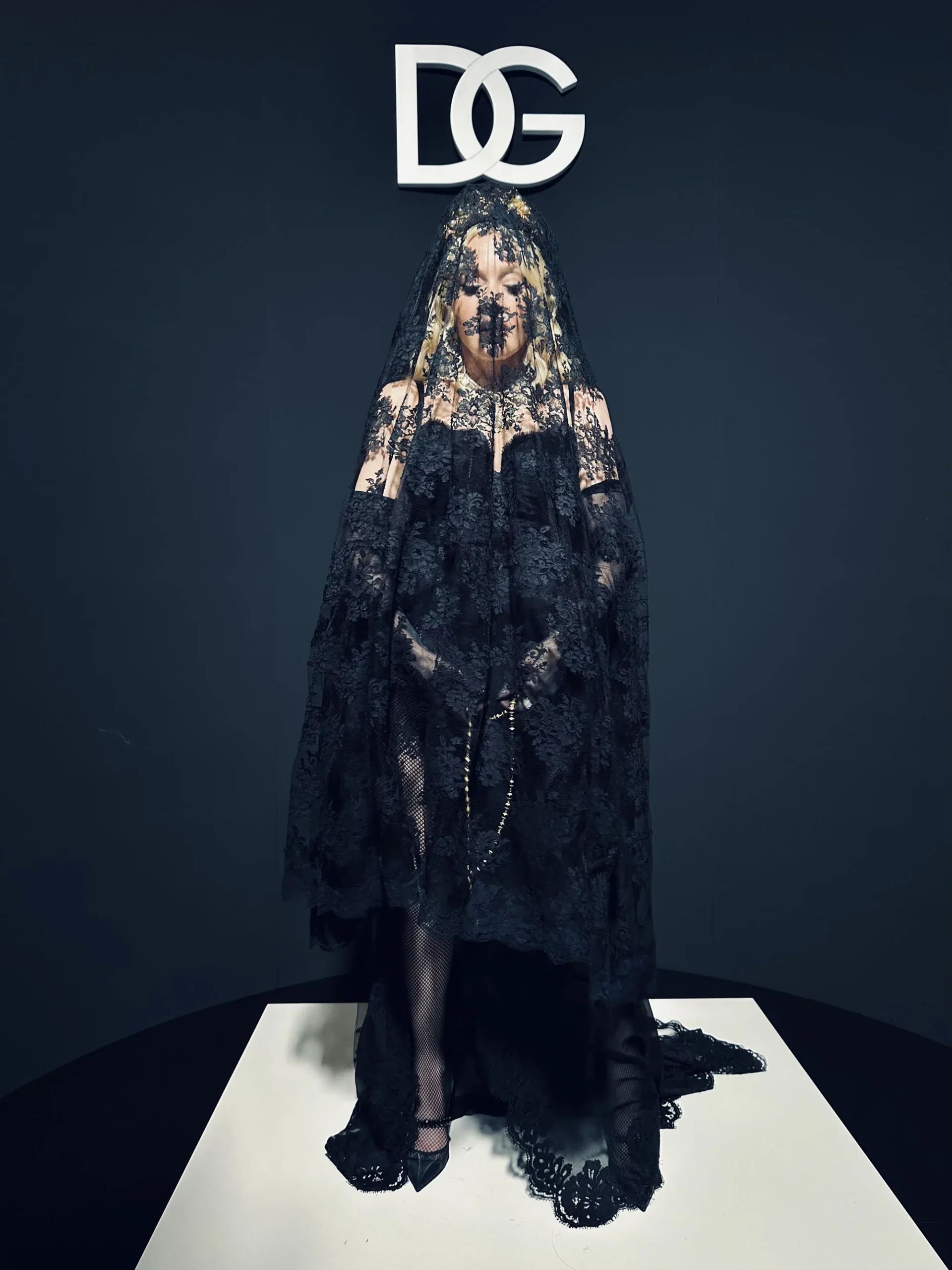 Мадона Dg Седмица на модата в Милано 2