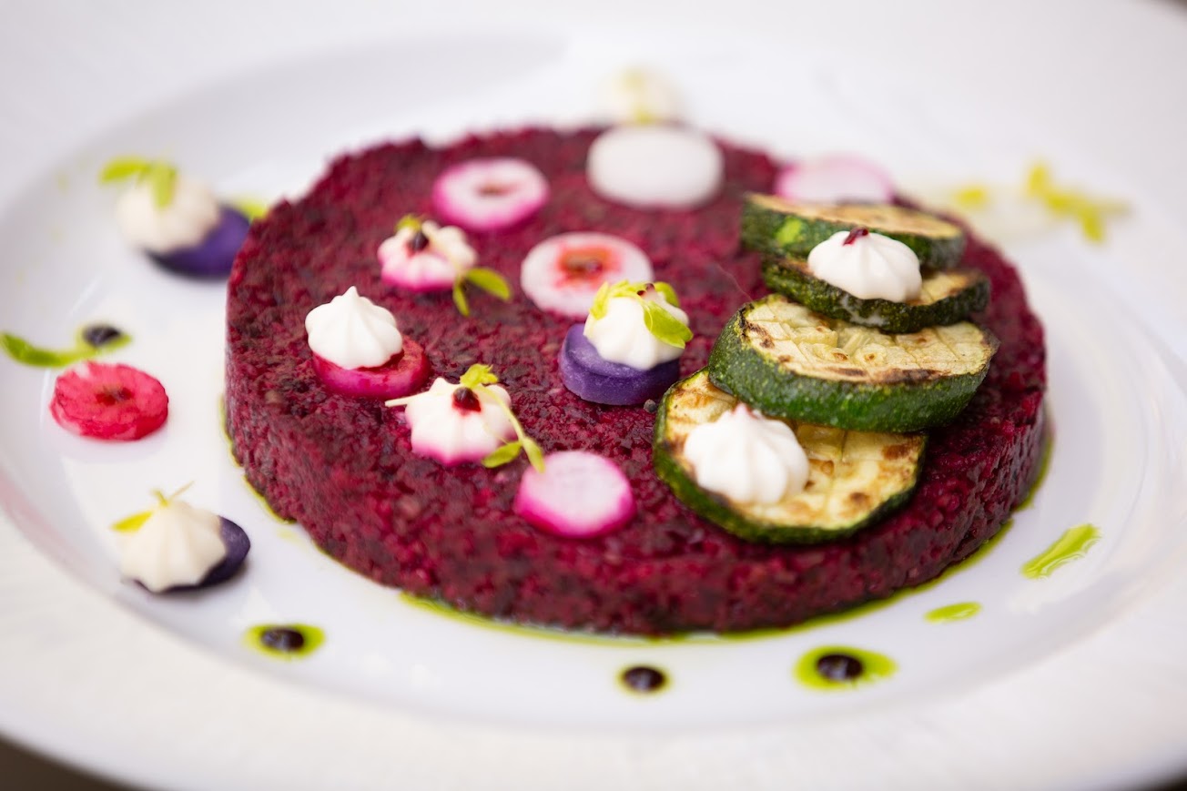 Веганско меню на Manor House 2024 76