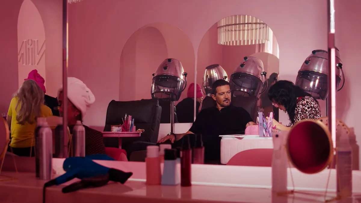 Mercedes Benz Антонио Бандерас