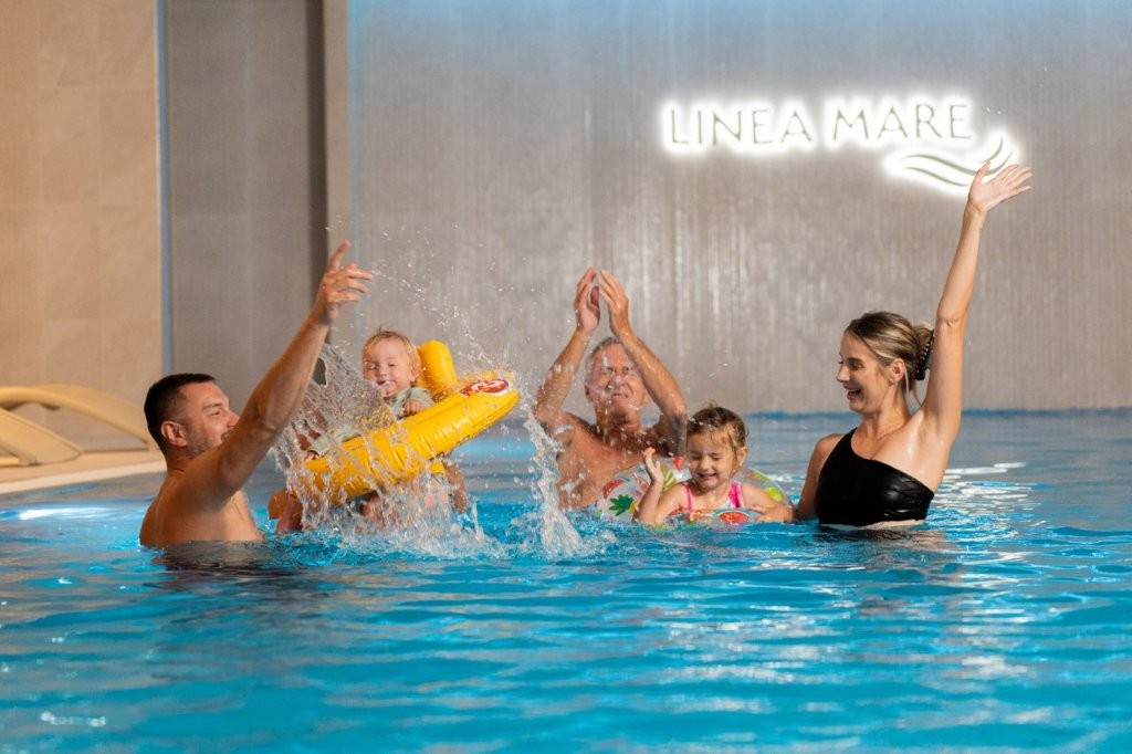 Плувен басейн Linea Mare