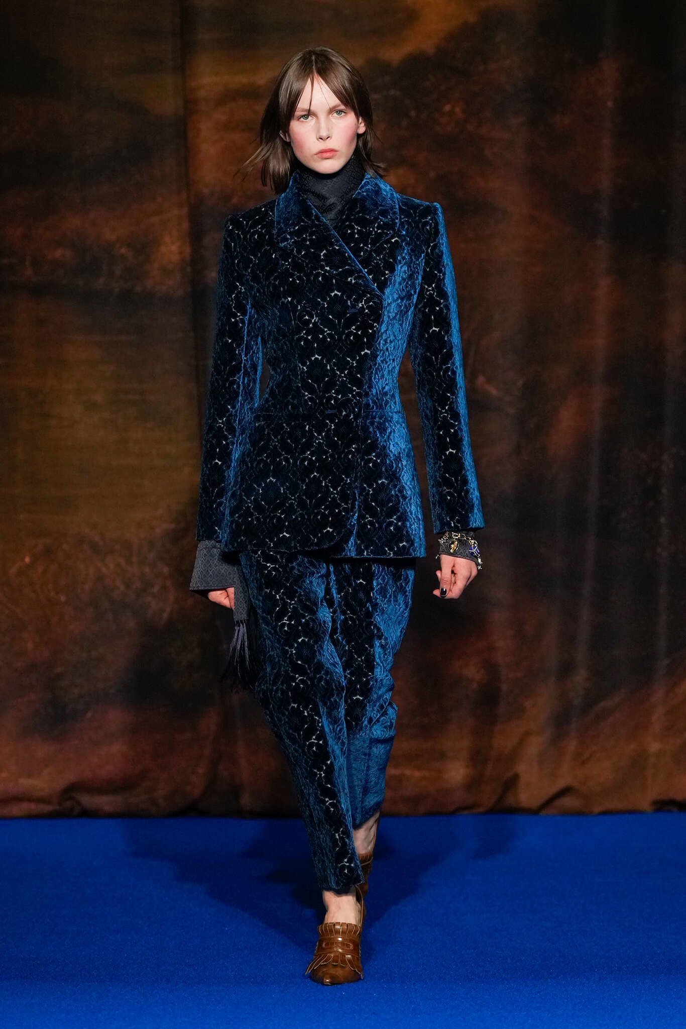 Ревю на Burberry на Седмицата на модата в Лондон2