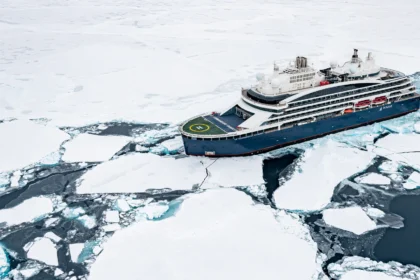 Луксозно пътуване до Северния полюс