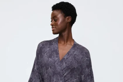 Луксозен дамски халат1