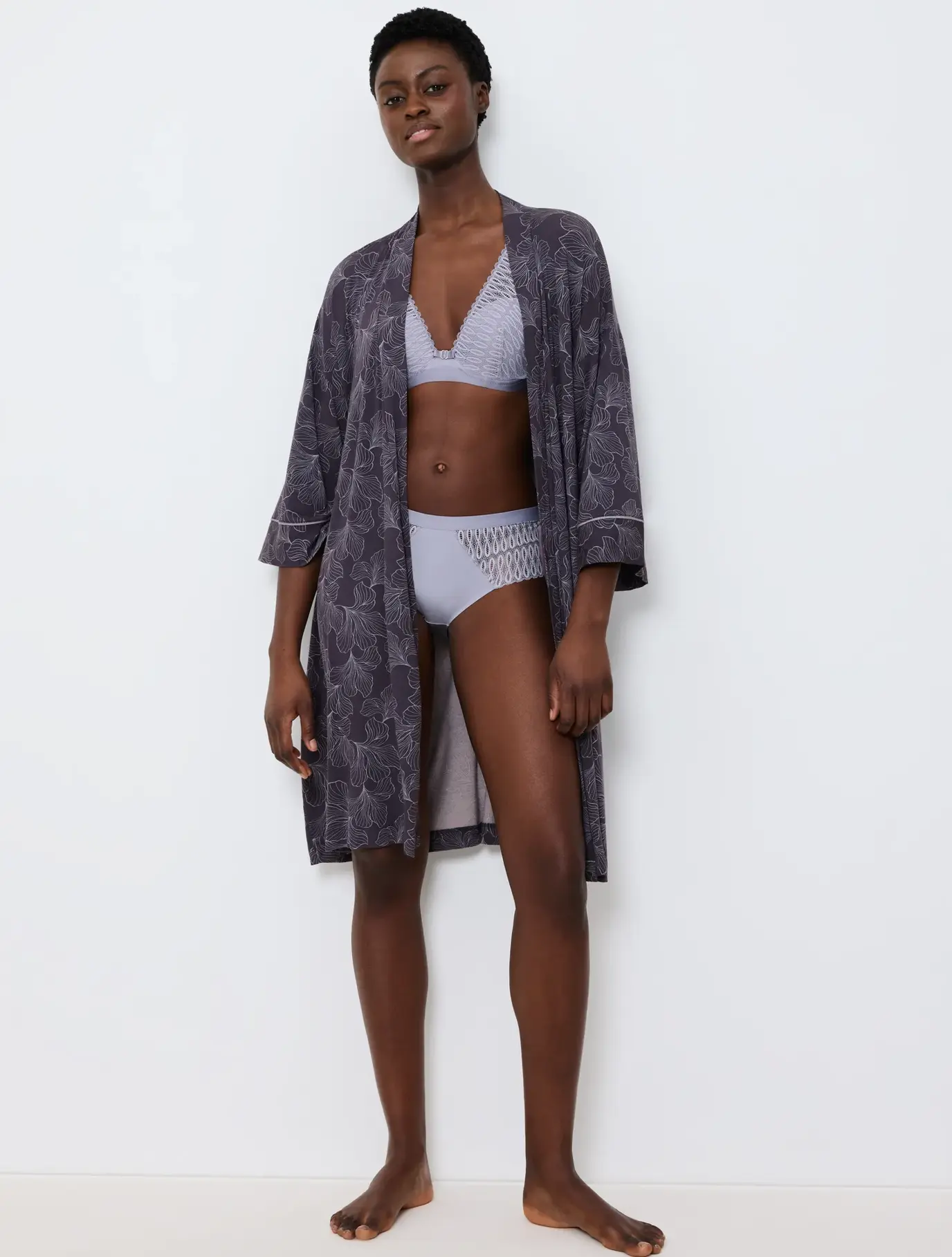 Луксозен дамски халат2