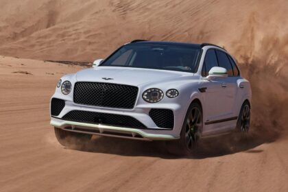 Bentley отлага пълната електрификация – какво означава промяната от 2030 на 2035