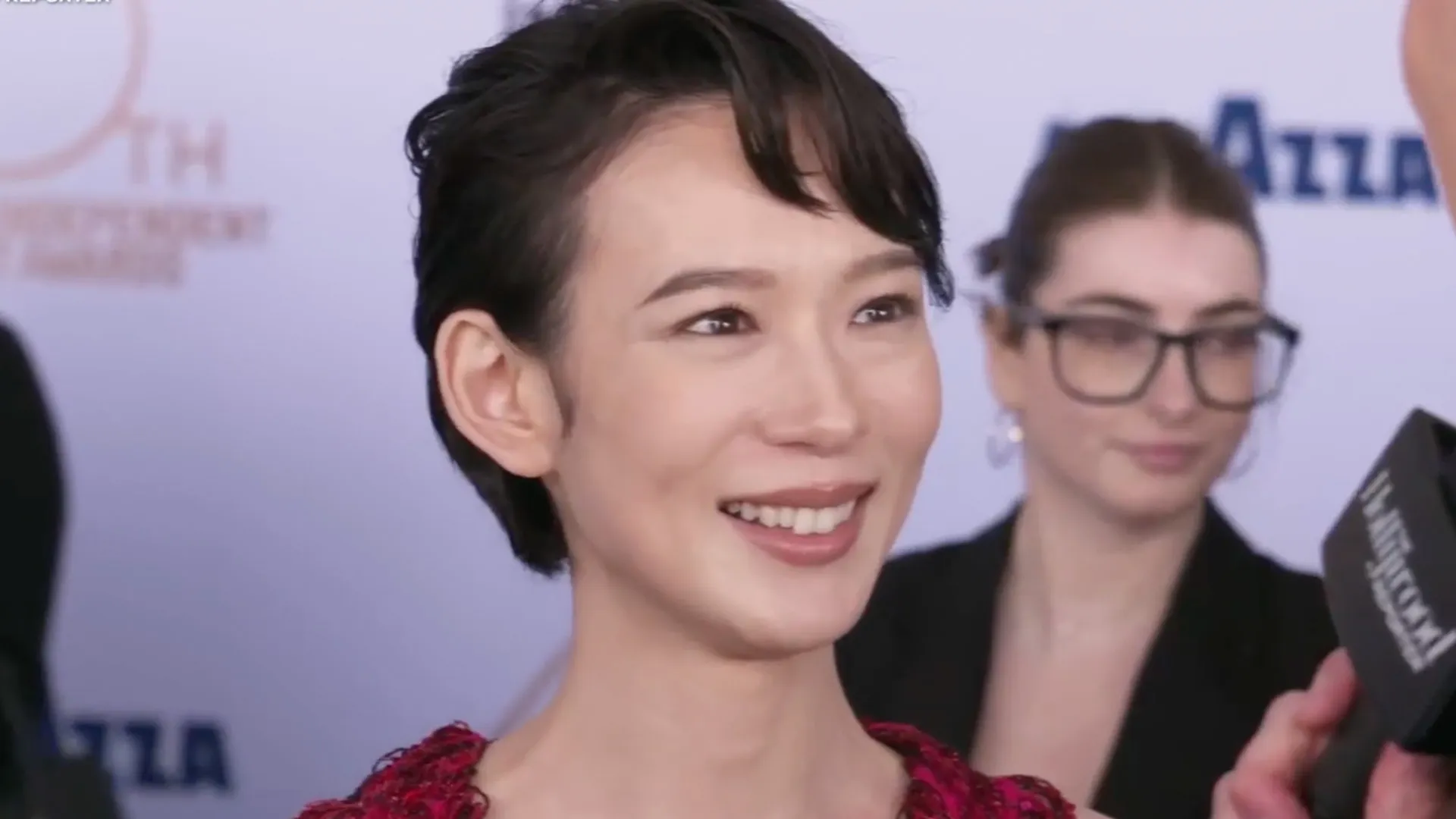 Коя е Моека Хоши