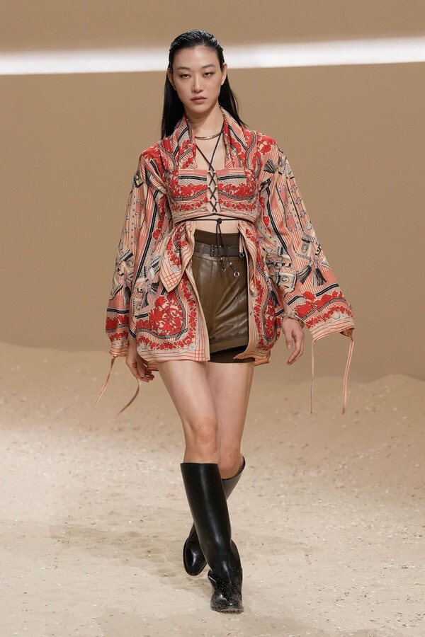 Ботуши 2025 Hermes3