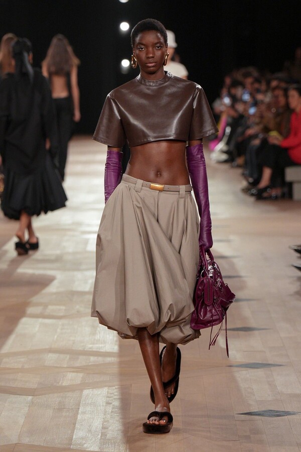 Пиерпаоло Пичоли Balenciaga по новому, но дали наистина