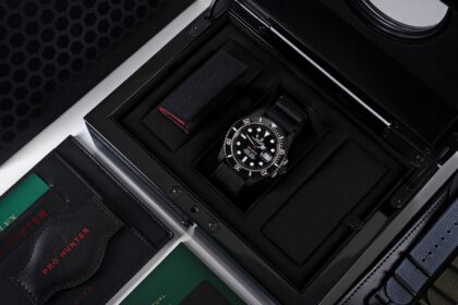 Rolex Pro Hunter Submariner 126610ln Черната легенда в ново издание