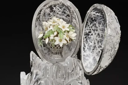 Зимно яйце Фаберже 1