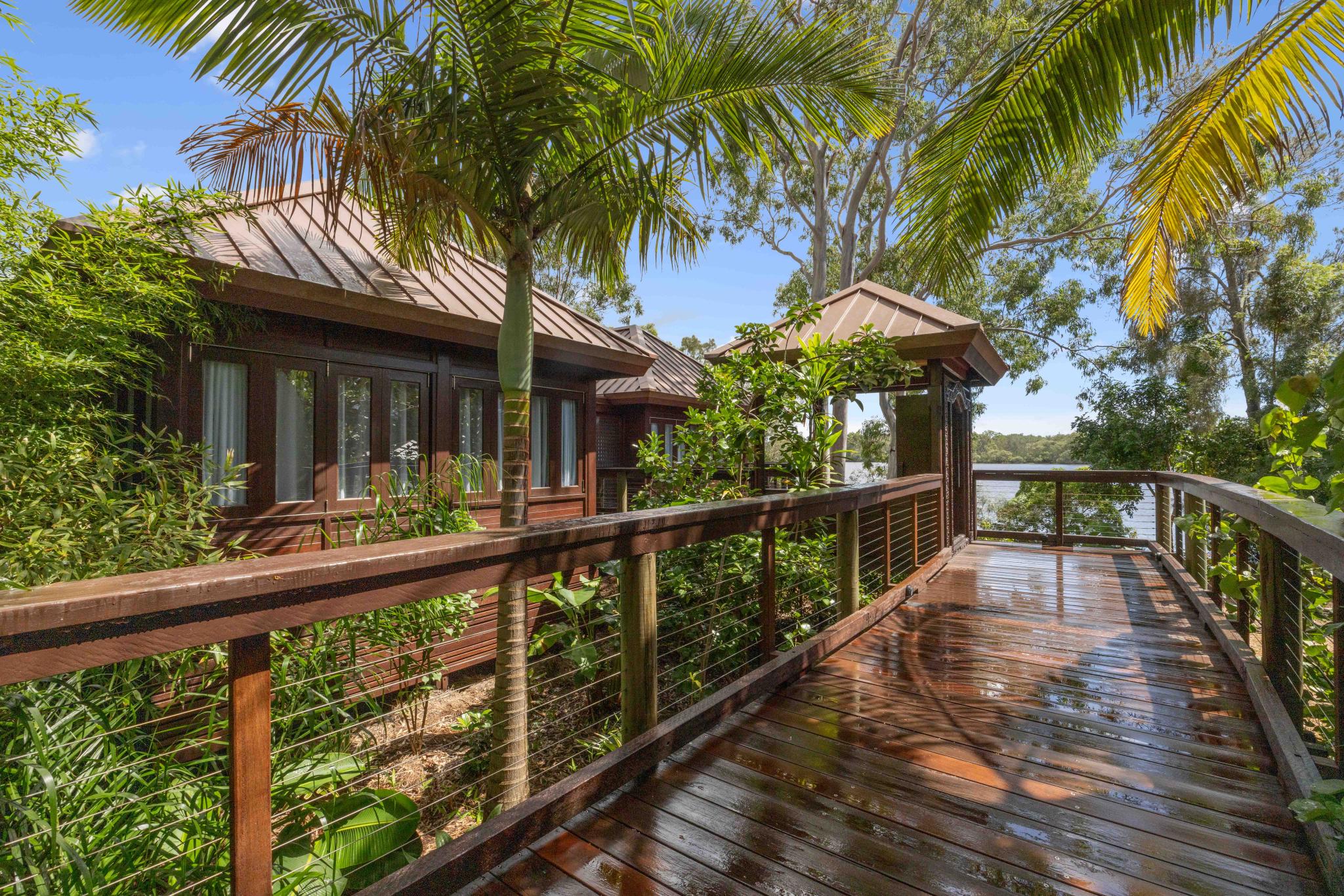 Makepeace Island Блог