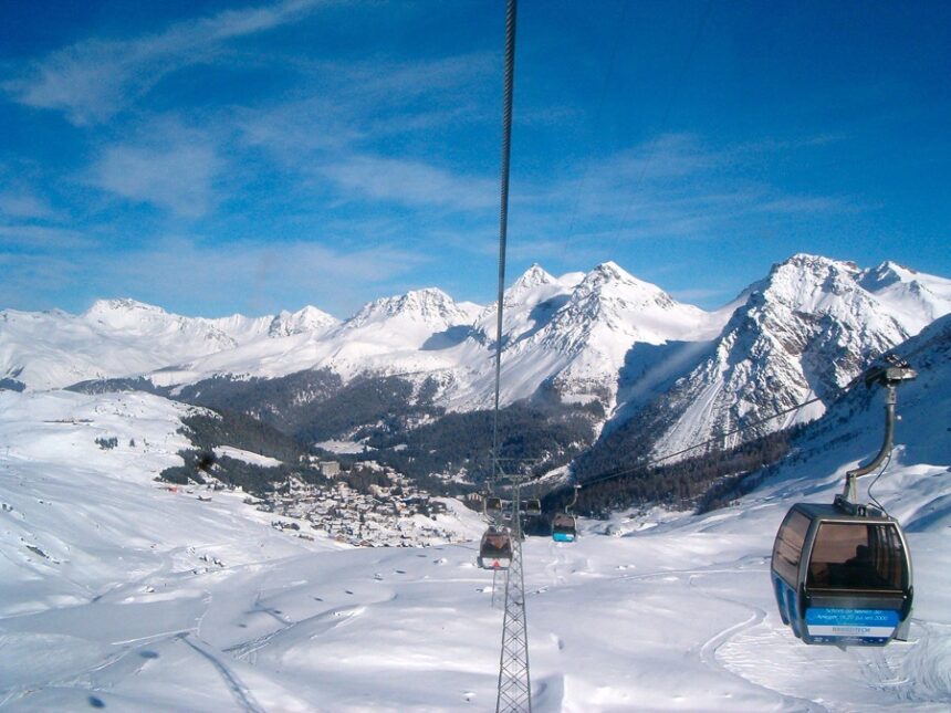 Lenzerheide Alpiiski Kurort Za Skiori Prez Tsialata Godina