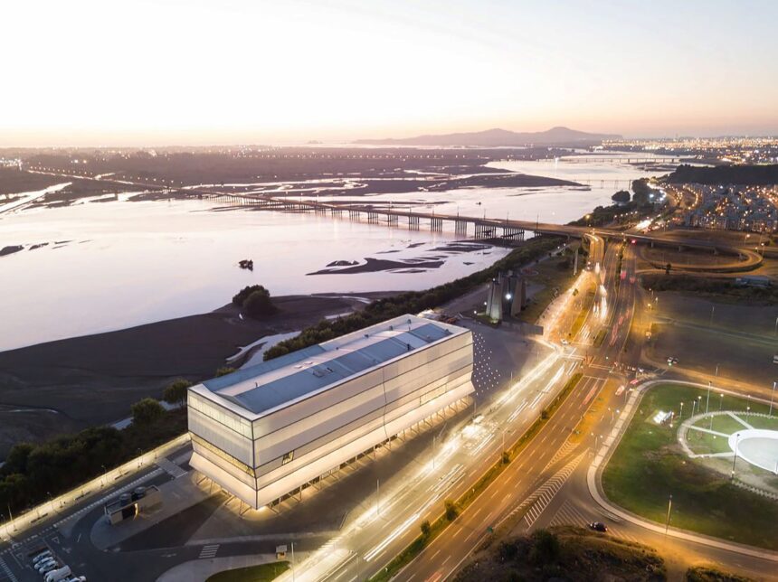 Pritzker 2026 Награда за архитект, който изгражда чувствителност3