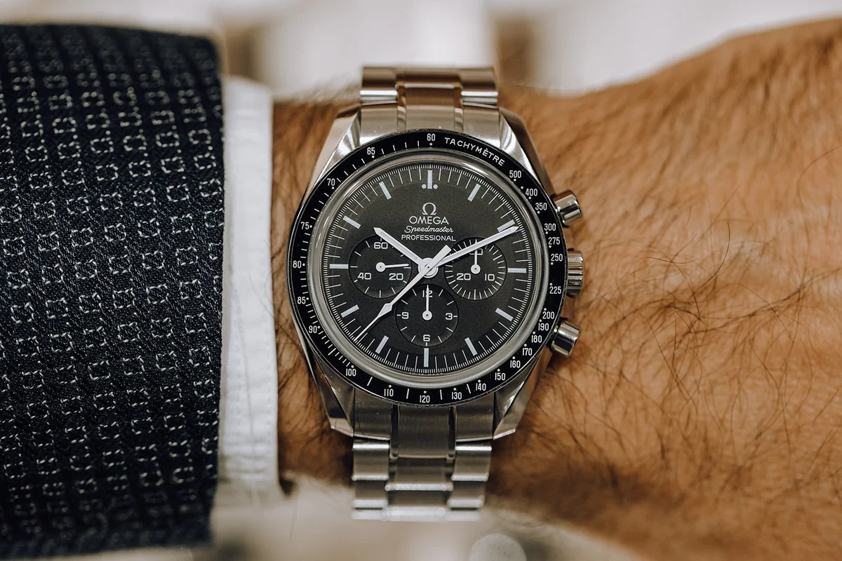 Omega Speedmaster Moonwatch Часовник