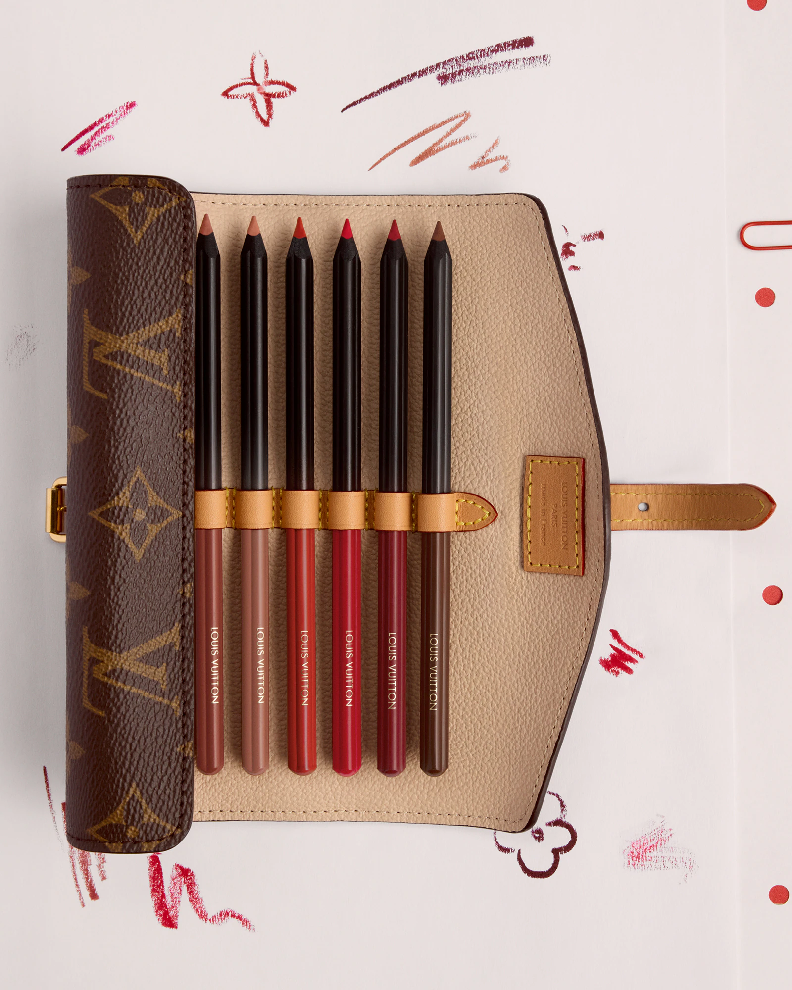 Monogram Louis Vuitton върху козметиката4
